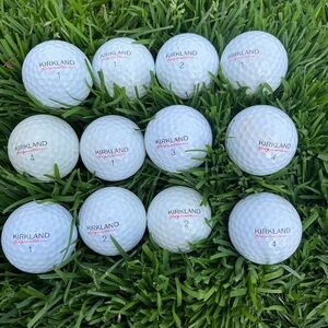 12 Kirkland Performance Golf Balls